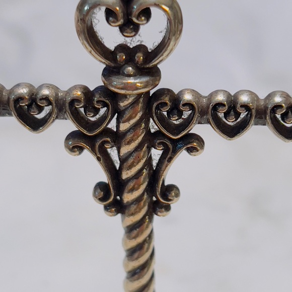 BRIGHTON Silver Heart Cross Bracelet Ring Earring Jewelry Tree Stand Holder - Picture 3 of 4